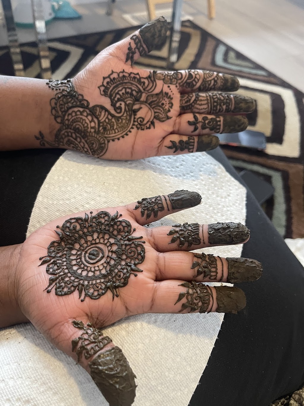 Maya salon and henna art | 39 Waterthrush Ln, Simcoe, ON N3Y 0E9, Canada | Phone: (905) 960-8212