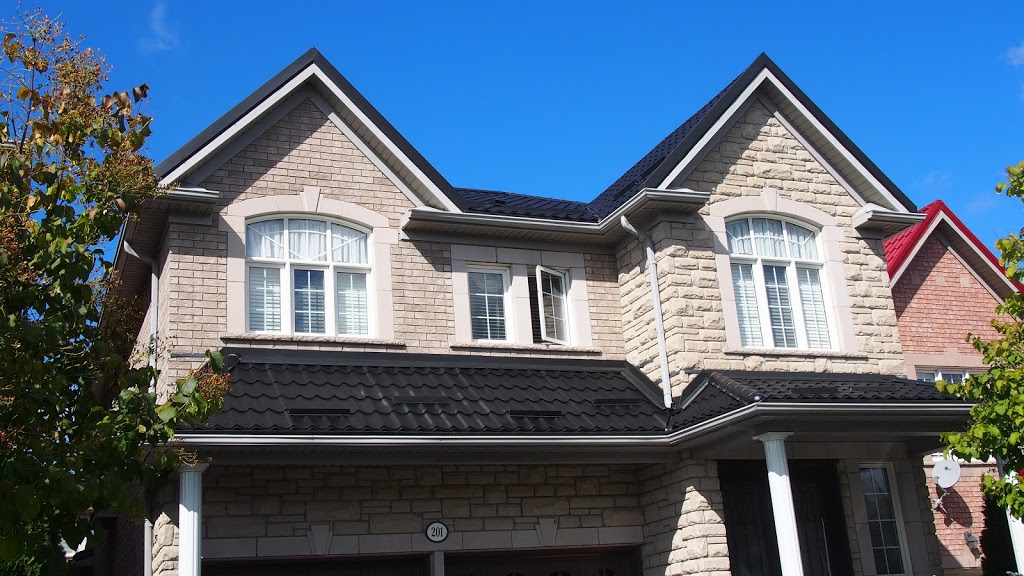 Top Metal Roofs Toronto | 50 Cordova Ave, Etobicoke, ON M9A 4X6, Canada | Phone: (647) 470-7161