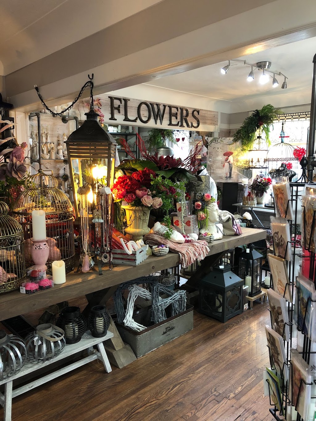 Flower Fashions | 13 King St, Kingsville, ON N9Y 1H9, Canada | Phone: (519) 733-4344