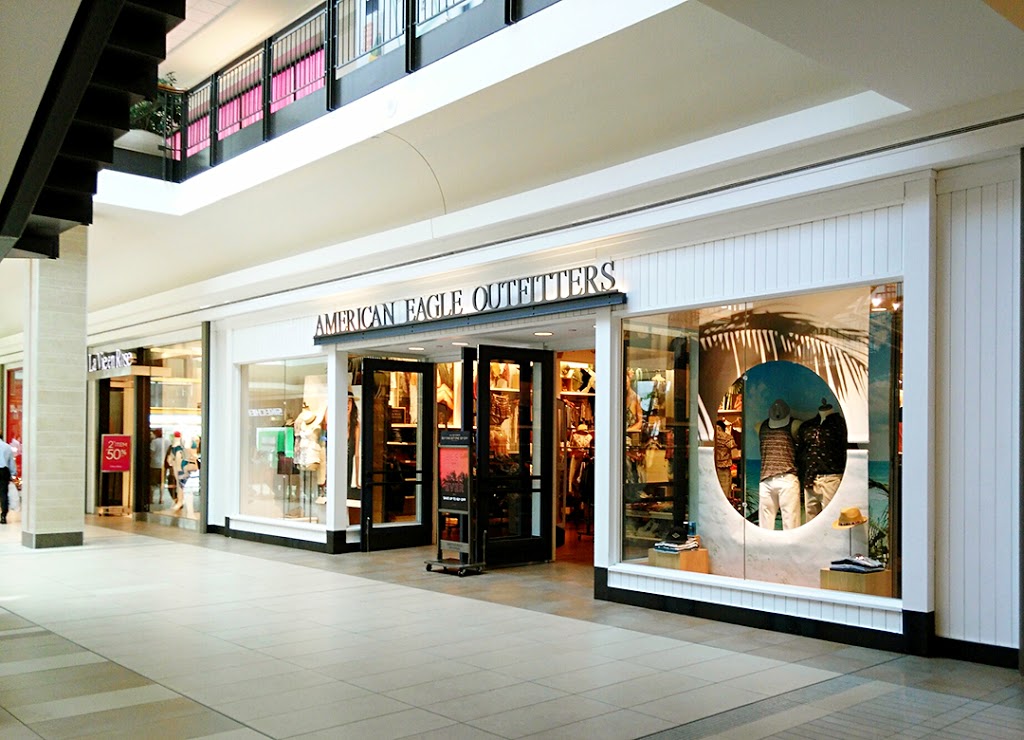 American Eagle Outfitters | 1800 Sheppard Ave E Space 1015, North York, ON M2J 5A7, Canada | Phone: (416) 492-3970