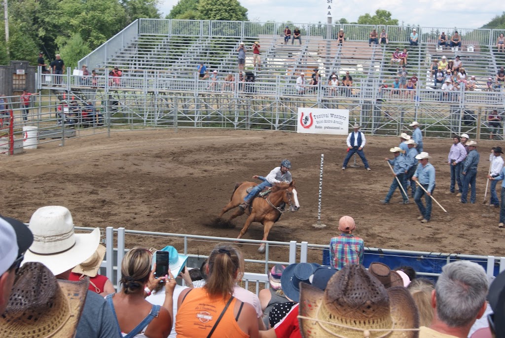 Festival Western St-André-Avellin Professional Rodeo | 530 Rue Charles Auguste Montreuil, Saint-André-Avellin, QC J0V 1W0, Canada | Phone: (866) 983-1166