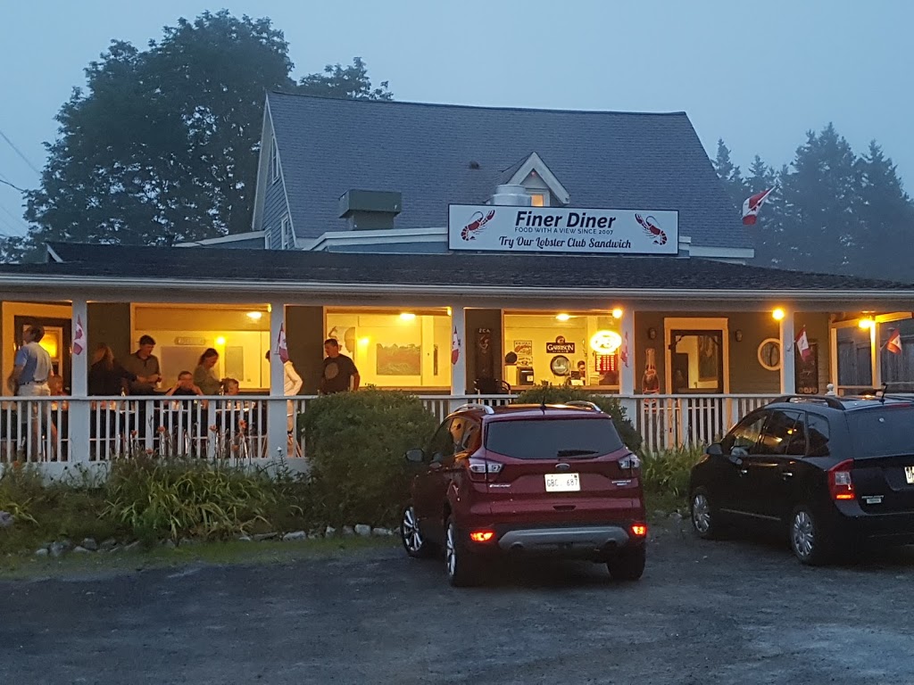 The Finer Diner | Canada, 9976 Peggys Cove Rd, Hacketts Cove, NS B3Z 3J3, Canada | Phone: (902) 821-3434