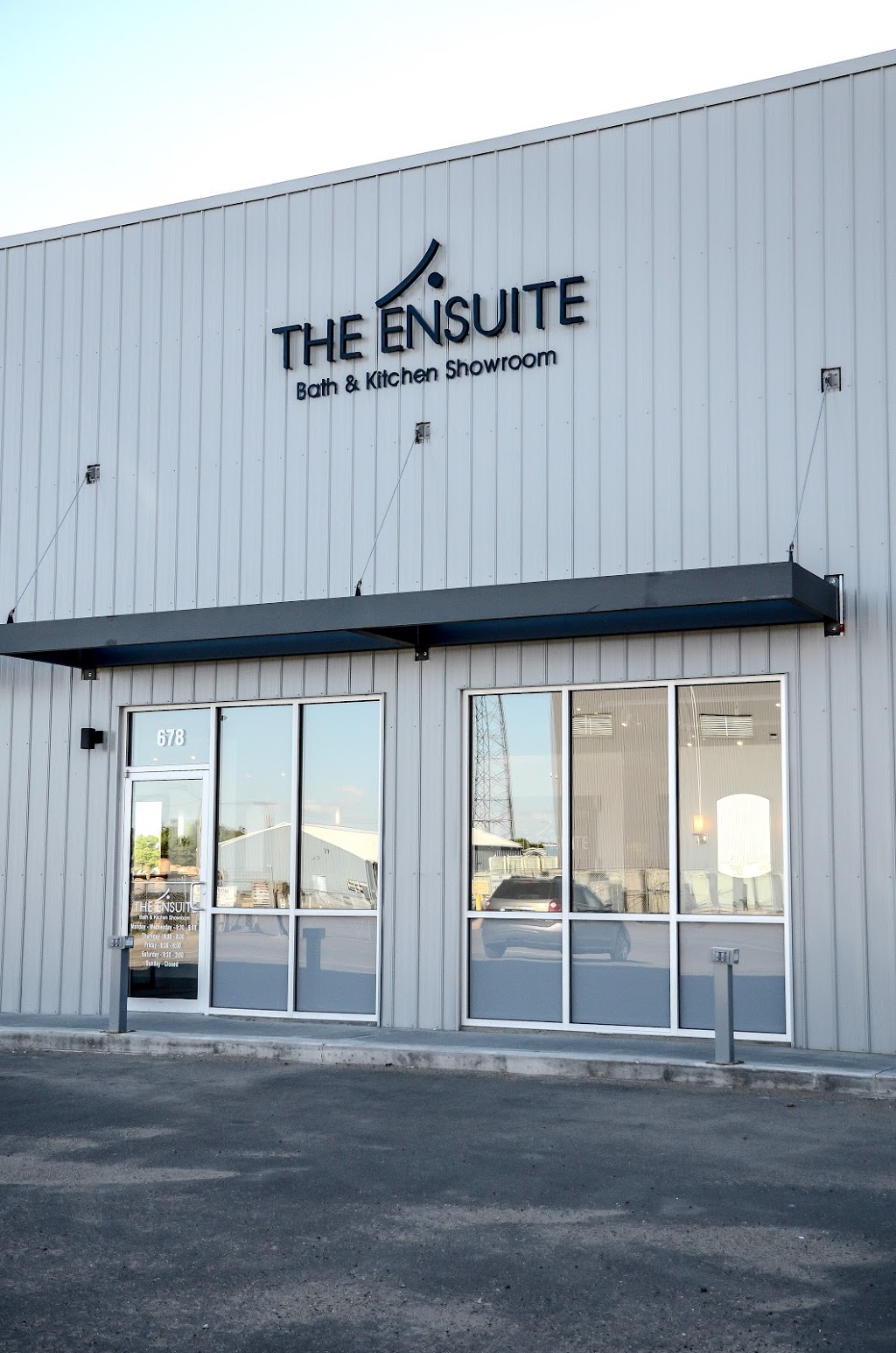 The Ensuite Bath & Kitchen Showroom Regina | 1175 Park St, Regina, SK S4N 4Y8, Canada | Phone: (877) 752-0965