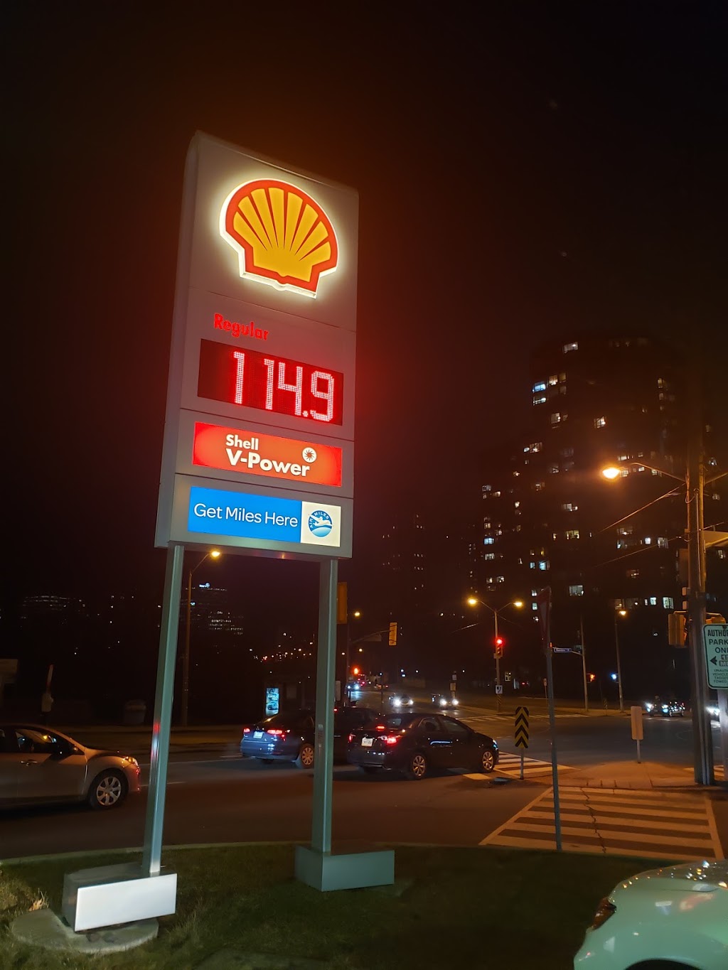 Shell | 4758 Dundas St W, Etobicoke, ON M9A 1A9, Canada | Phone: (416) 233-0144