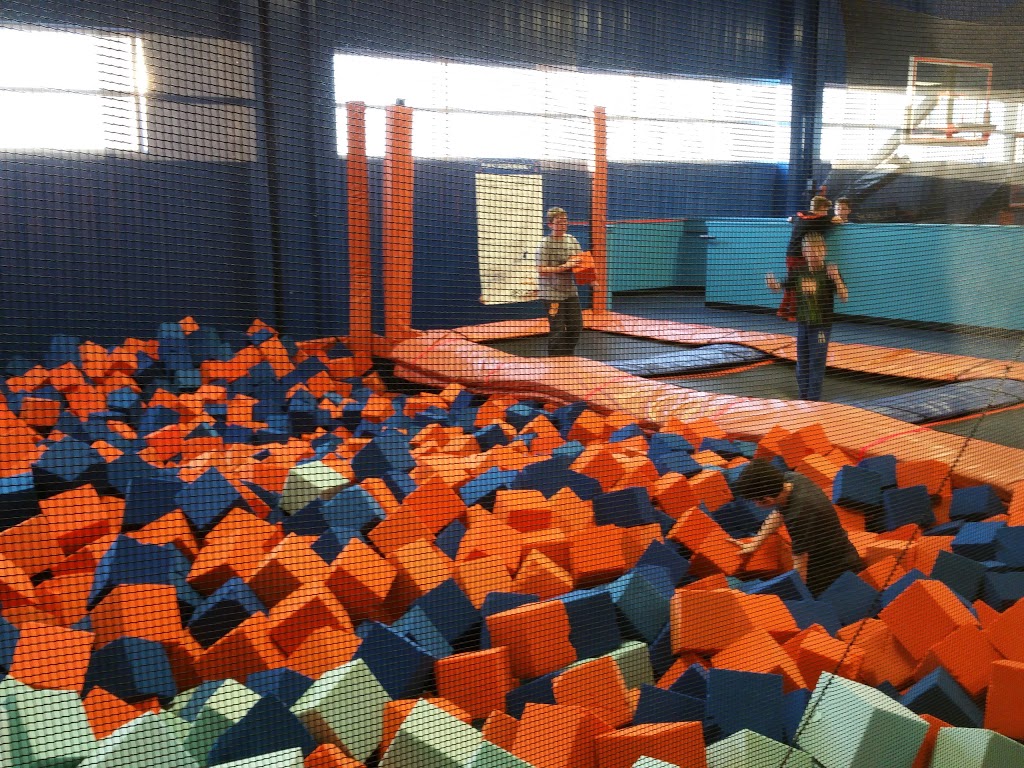 Sky Zone Trampoline Park | 200-400 Fort Whyte Way, Oak Bluff, MB R0G 1N0, Canada | Phone: (204) 888-5867