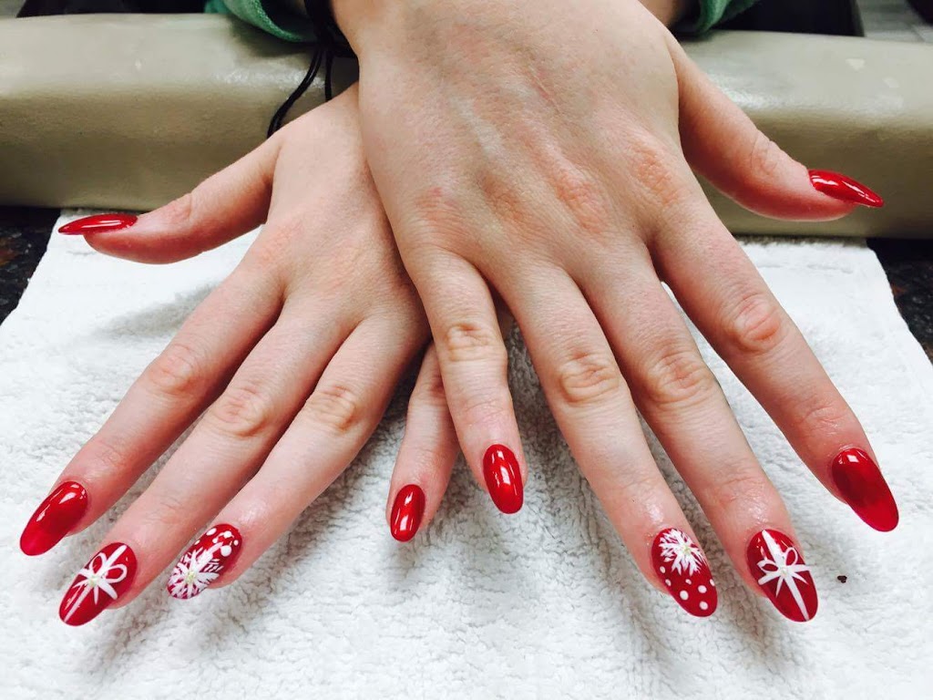 Vnails | 150 OConnor Dr, East York, ON M4J 2S4, Canada | Phone: (416) 901-6004