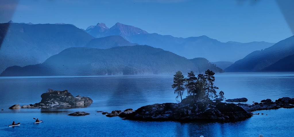 Lagoon Beach | 378 Esplanade, Harrison Hot Springs, BC V0M 1K0, Canada | Phone: (604) 796-2171