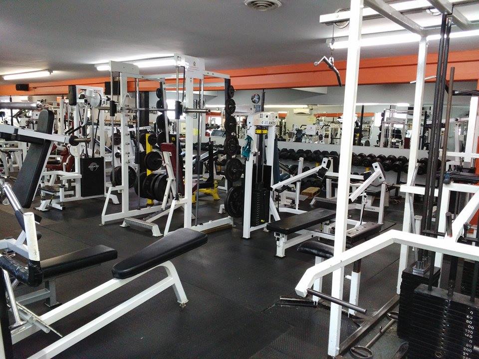 Des Chaines Gym Enr | 354 Rue Saint-Laurent, Trois-Rivières, QC G8T 6H2, Canada | Phone: (819) 375-8424