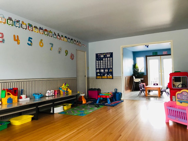 BABY HOME CHILD CARE | 7931 Goodlad St, Burnaby, BC V5E 2H8, Canada | Phone: (778) 829-8684