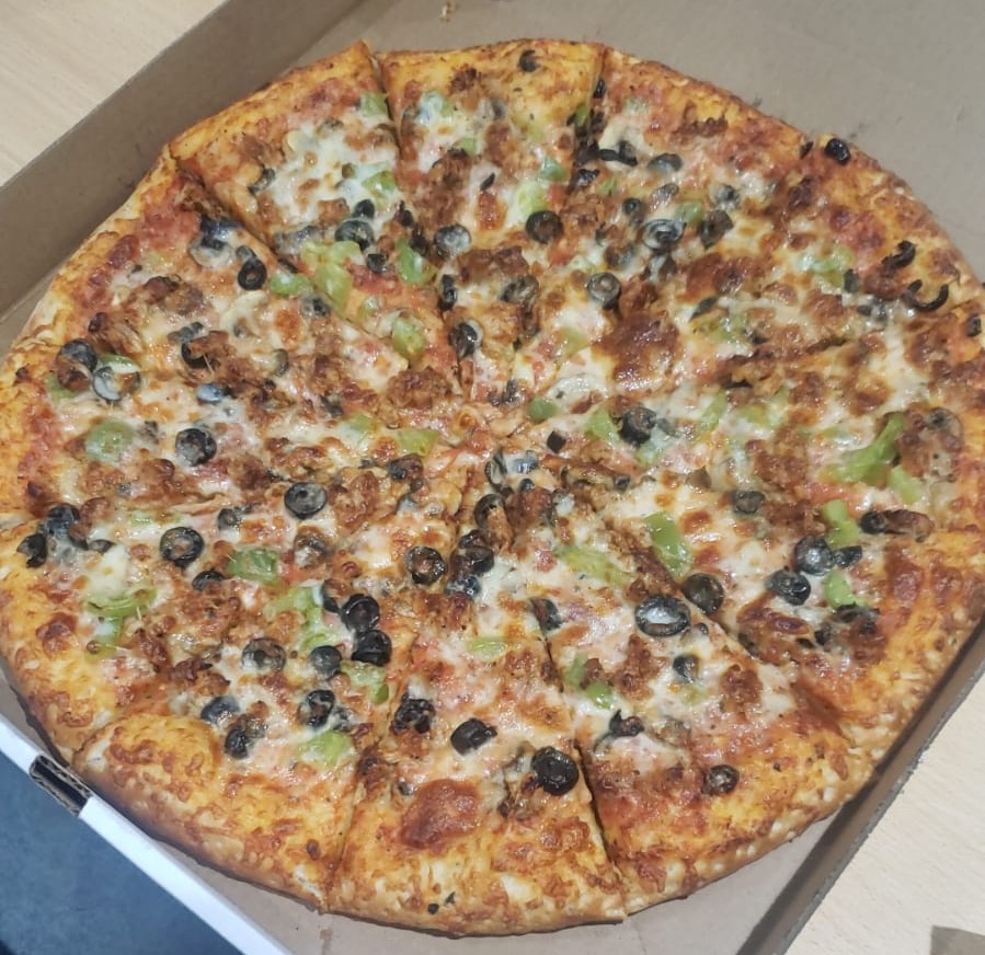 786 Pizza & Wings | 400 Queen St W, Brampton, ON L6X 1B3, Canada | Phone: (905) 453-0786