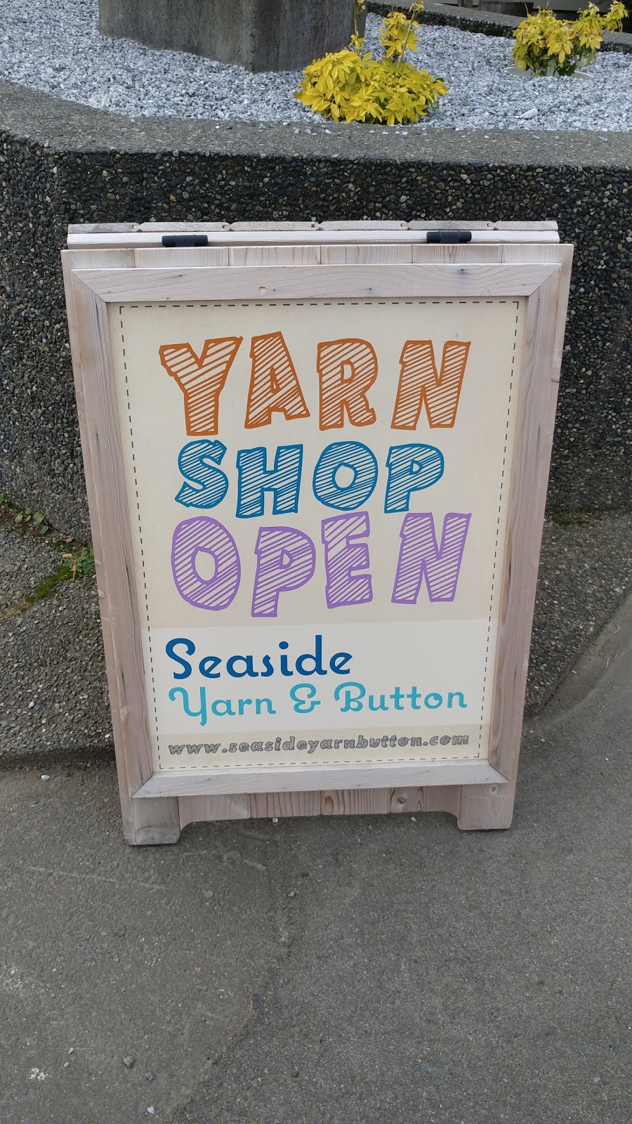 Seaside Yarn & Button | 3-6631 Sooke Rd, Sooke, BC V9Z 0A3, Canada | Phone: (250) 642-4625