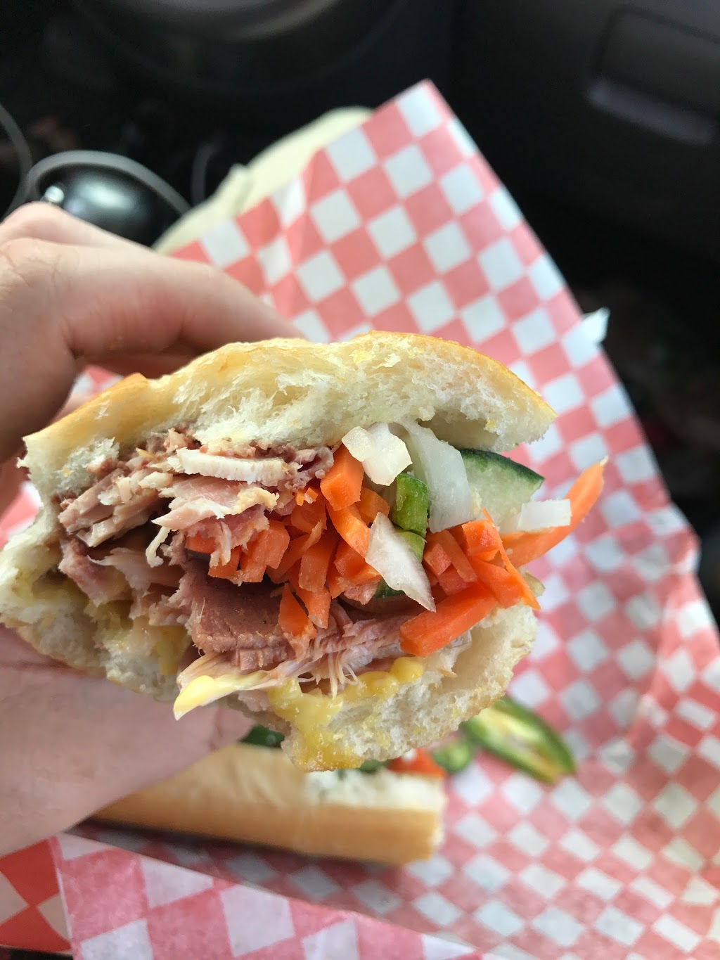 Saigon Deli | 4527 8 Ave SE, Calgary, AB T2A 4X2, Canada | Phone: (403) 273-8820