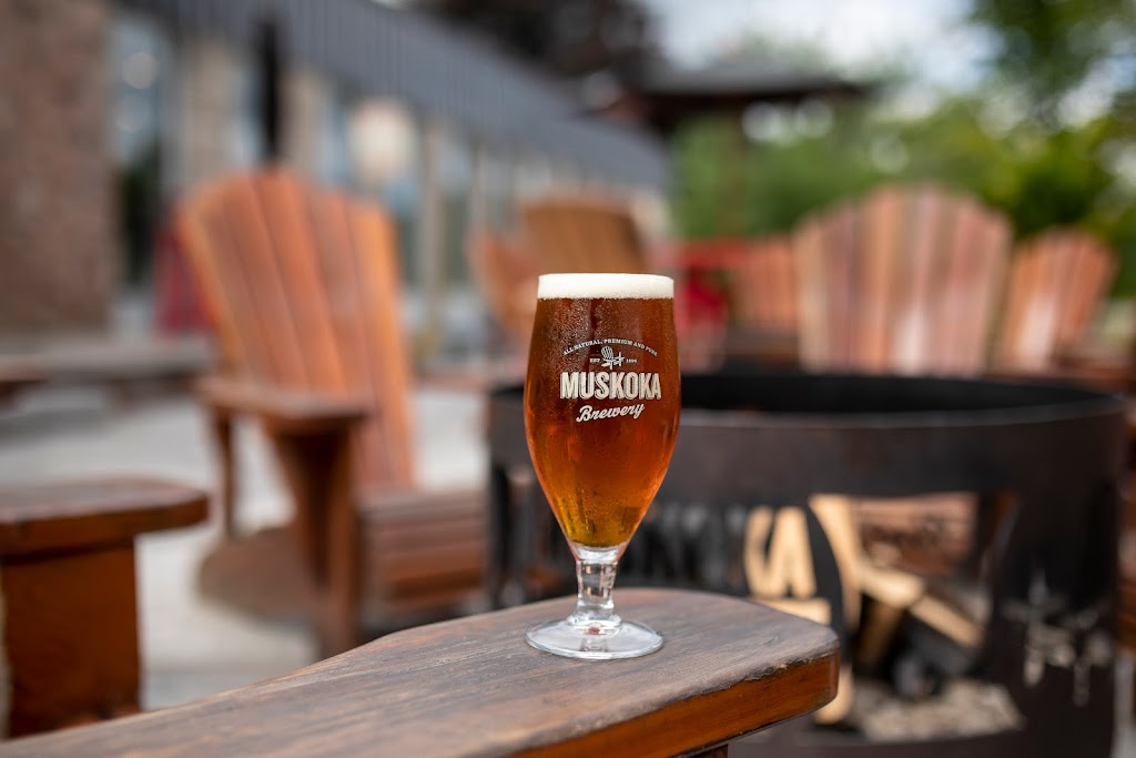 Muskoka Brewery | 1964 Muskoka Beach Rd, Bracebridge, ON P1P 1V4, Canada | Phone: (705) 646-1266