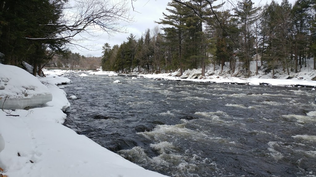 Parc régional de la Rivière-du-Nord (Chutes Wilson) | 750 Chemin de la Rivière du N, Saint-Jérôme, QC J7Y 5G2, Canada | Phone: (450) 431-1676