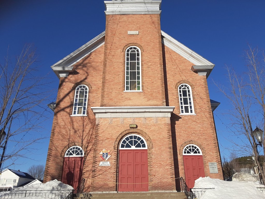 Église Saint-David-de-Sully | 524-538 Rue de la Fabrique, Pohénégamook, QC G0L 1J0, Canada | Phone: (418) 862-2805 ext. 370