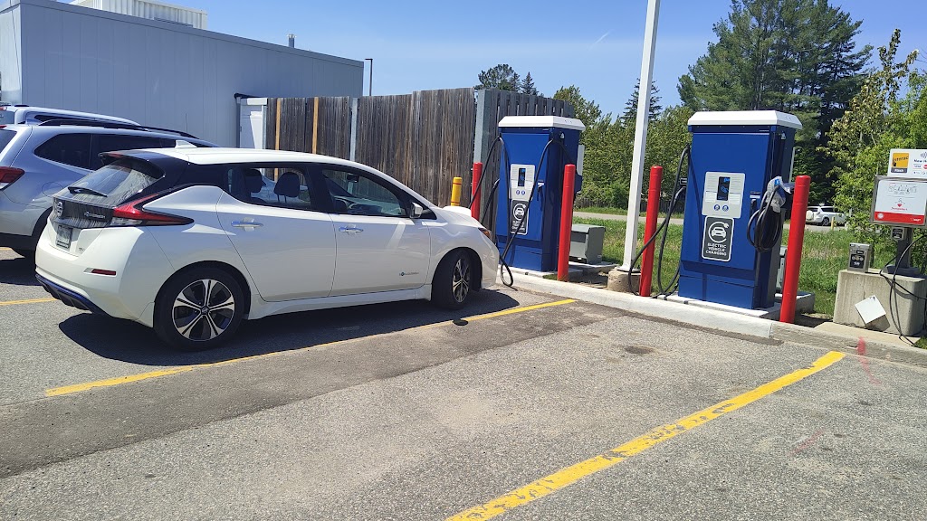 FLO Charging Station | 92 Water St, Minden, ON K0M 2K0, Canada | Phone: (844) 825-3356