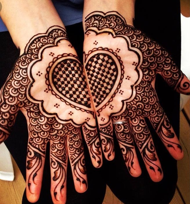 Naazs Henna | 255 Glenlake Ave, Toronto, ON M6P 1G2, Canada | Phone: (647) 913-0784