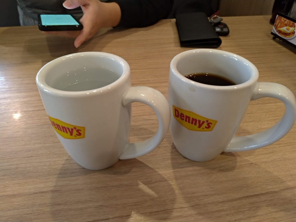 Dennys | 10211 St Edwards Dr, Richmond, BC V6X 2M9, Canada | Phone: (604) 276-2853