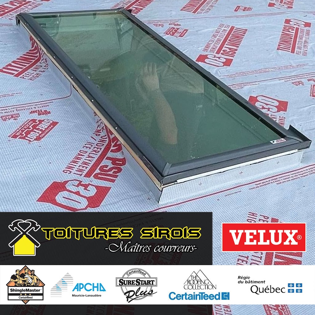 Asphalt Shingles and Velux Roofing of Saint-Mauricie | 2961 Rang St Félix, Saint-Maurice, QC G0X 2X0, Canada | Phone: (819) 698-7529