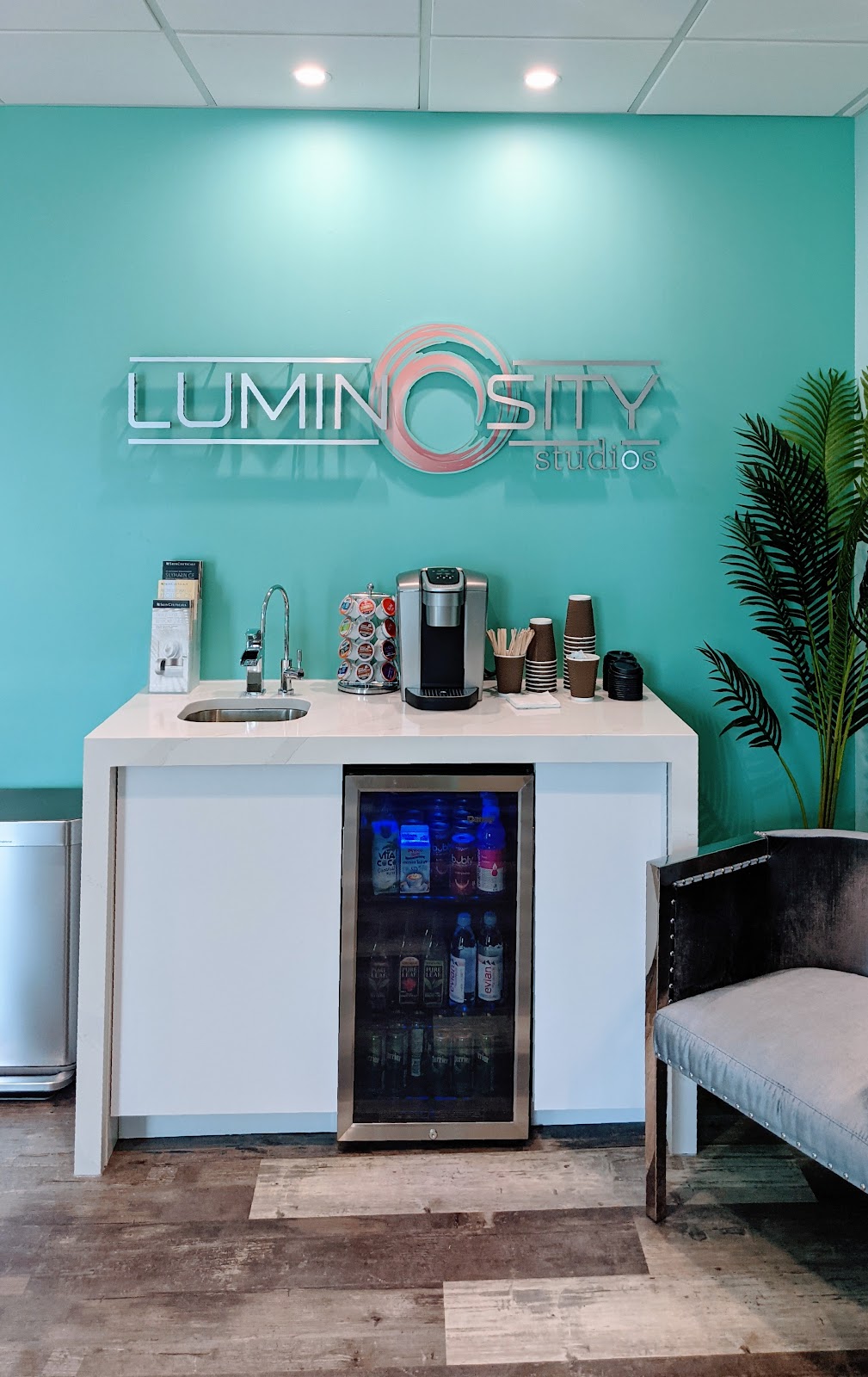 Luminosity Studios | 848 Gordon St Suite 103, Guelph, ON N1G 1Y7, Canada | Phone: (519) 265-6300