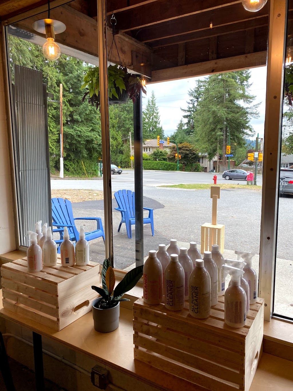 United Strangers Coffee | 2740 Mt Seymour Pkwy, North Vancouver, BC V7H 1E7, Canada | Phone: (604) 987-3116