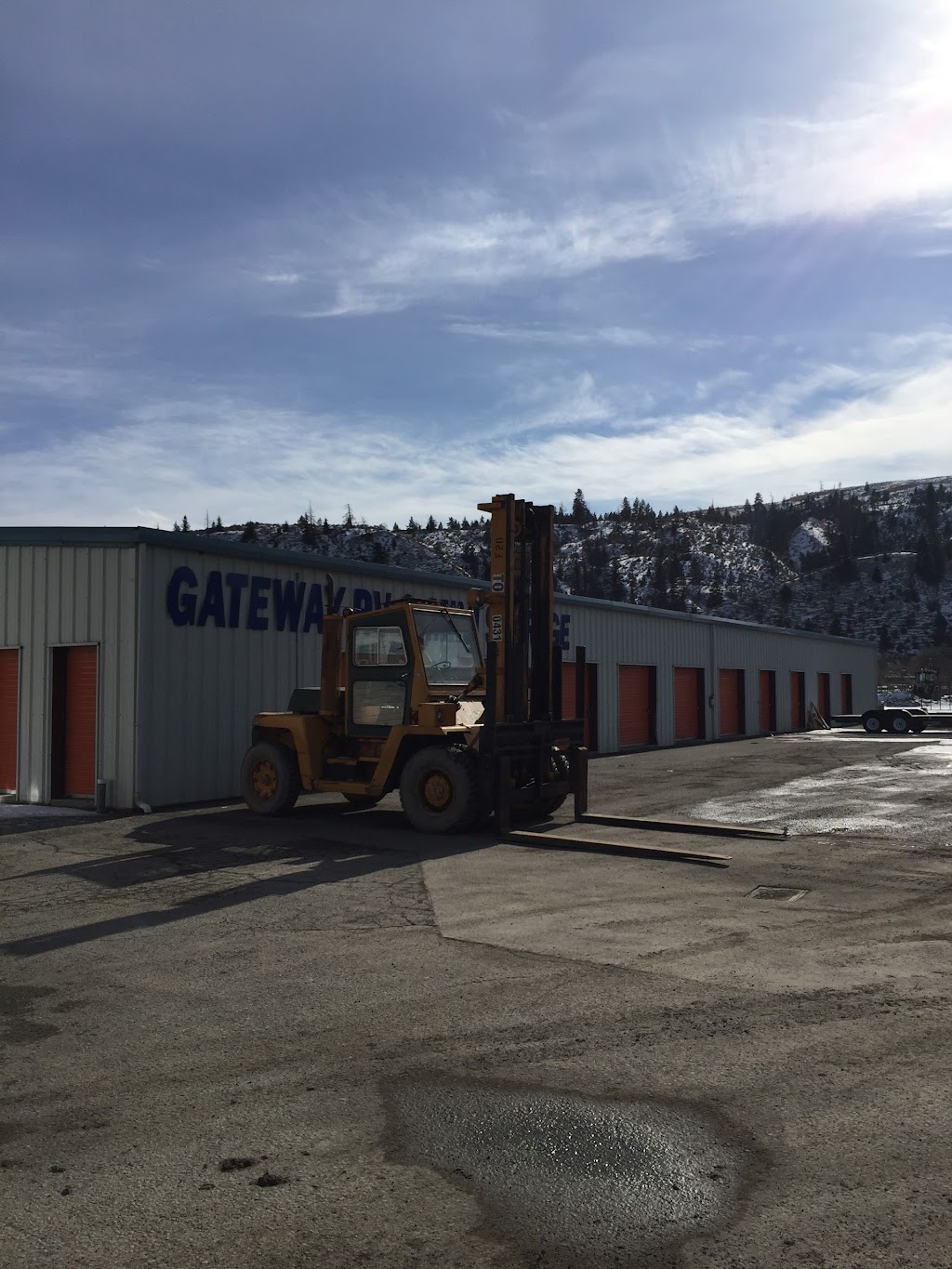 Gateway RV & Mini Storage | 231 Andover Crescent, Kamloops, BC V2C 6X2, Canada | Phone: (250) 573-2525