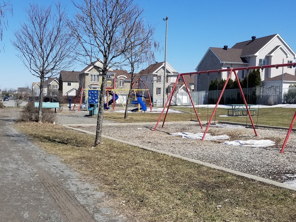 Parc Roger-Van-den-Hende | 605 Rue des Dahlias, Saint-Eustache, QC J7P 5R8, Canada