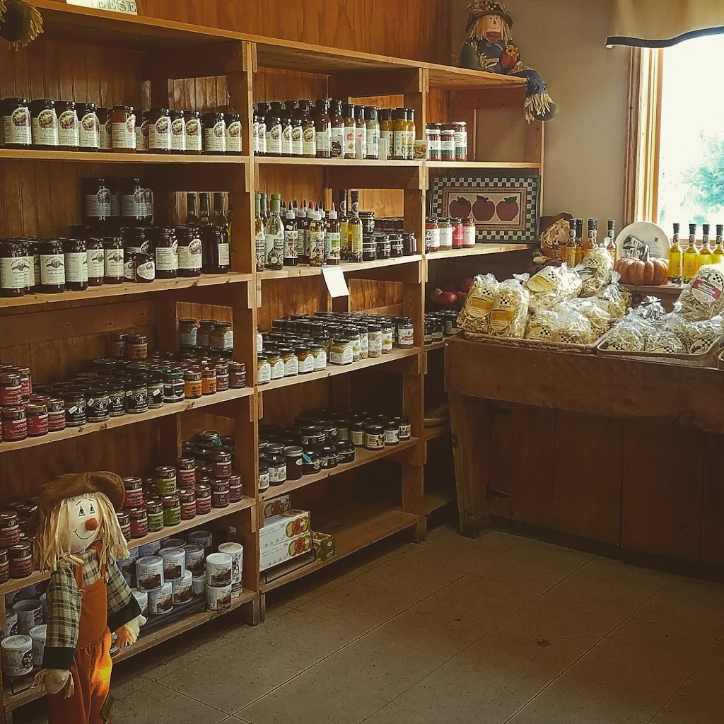 Carluke Orchards | 2194 Shaver Rd, Ancaster, ON L9G 3L1, Canada | Phone: (905) 648-2775