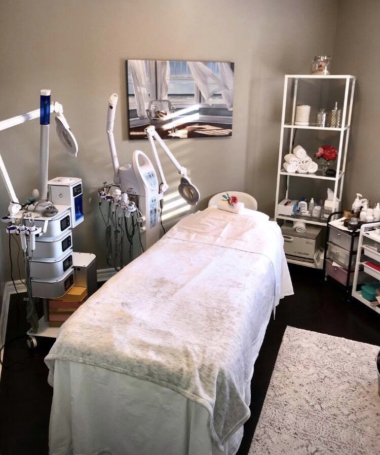 Mobile Microblading | 14 Grand Forest Dr, Barrie, ON L4N 7E7, Canada | Phone: (705) 252-1047