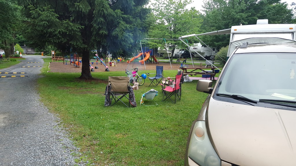 Camping St-Alphonse | 170 Rue du Camping, Saint-Alphonse-de-Granby, QC J0E 2A0, Canada | Phone: (450) 372-1440