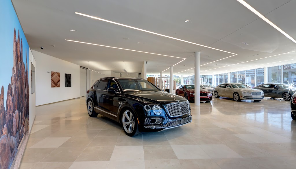 Bentley Montreal | 8225 Boulevard Décarie, Montréal, QC H4P 0B9, Canada | Phone: (514) 334-9910