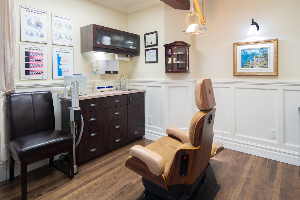 Clinique De Denturologie | 737 Rue de la Madone, Mont-Laurier, QC J9L 1T3, Canada | Phone: (819) 623-2299