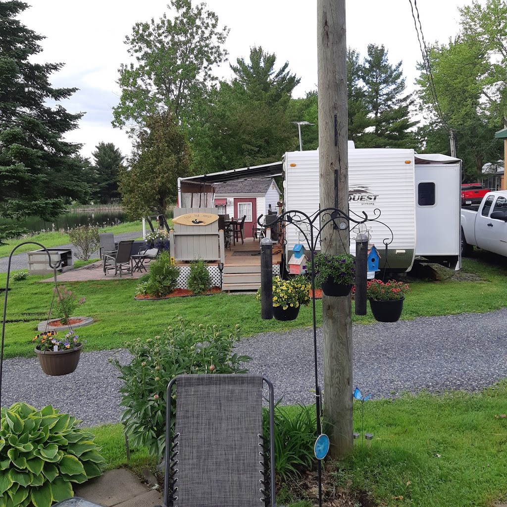 Camping KOA Granby-Bromont | 1699 Rue Shefford, Bromont, QC J2L 3N8, Canada | Phone: (450) 534-2404