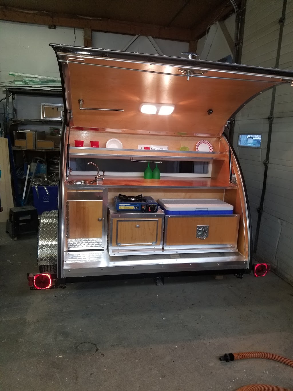 The Teardrop Trailer | 5201 Vivian Rd, Cedar Valley, ON L0G 1E0, Canada | Phone: (905) 830-1293