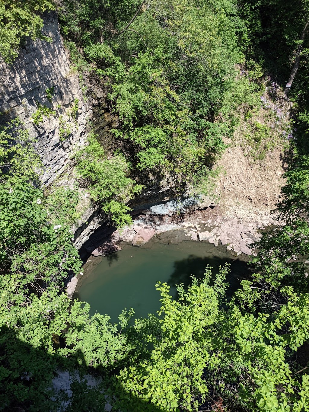 Chedoke Falls | Cliff View Park Scenic Dr &, Upper Paradise Rd, Hamilton, ON L9C 1G5, Canada | Phone: (905) 546-2424