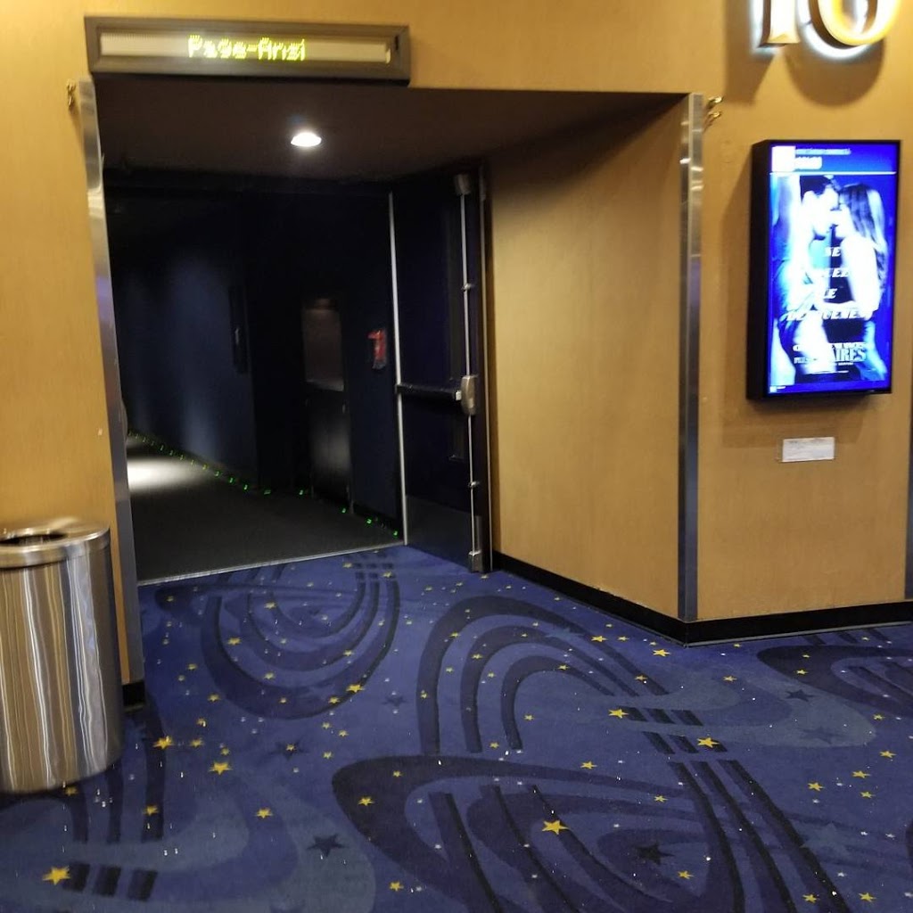 Cinéma Cineplex Odéon Beauport | 825 Rue Clemenceau, Québec, QC G1C 2K6, Canada | Phone: (418) 661-9494