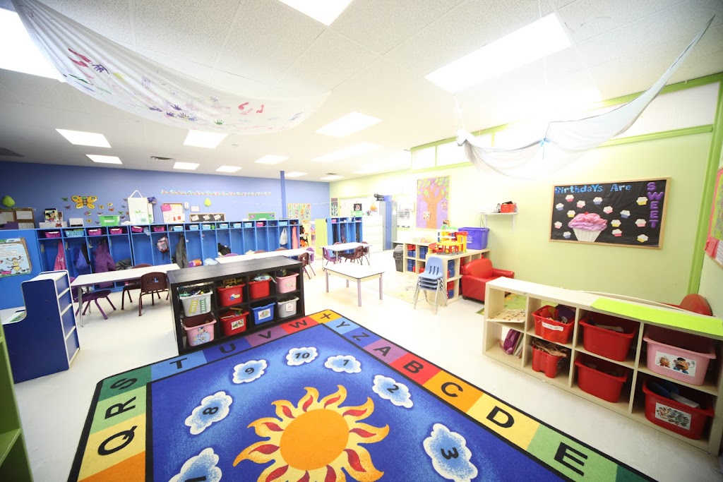 Kanga & Roos Child Care Ctr | 10601 100 Ave, Morinville, AB T8R 1A2, Canada | Phone: (780) 939-7500