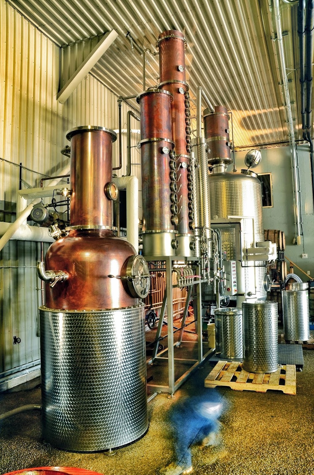 Dillons Small Batch Distillers | 4833 Tufford Rd, Beamsville, ON L0R 1B1, Canada | Phone: (905) 563-3030