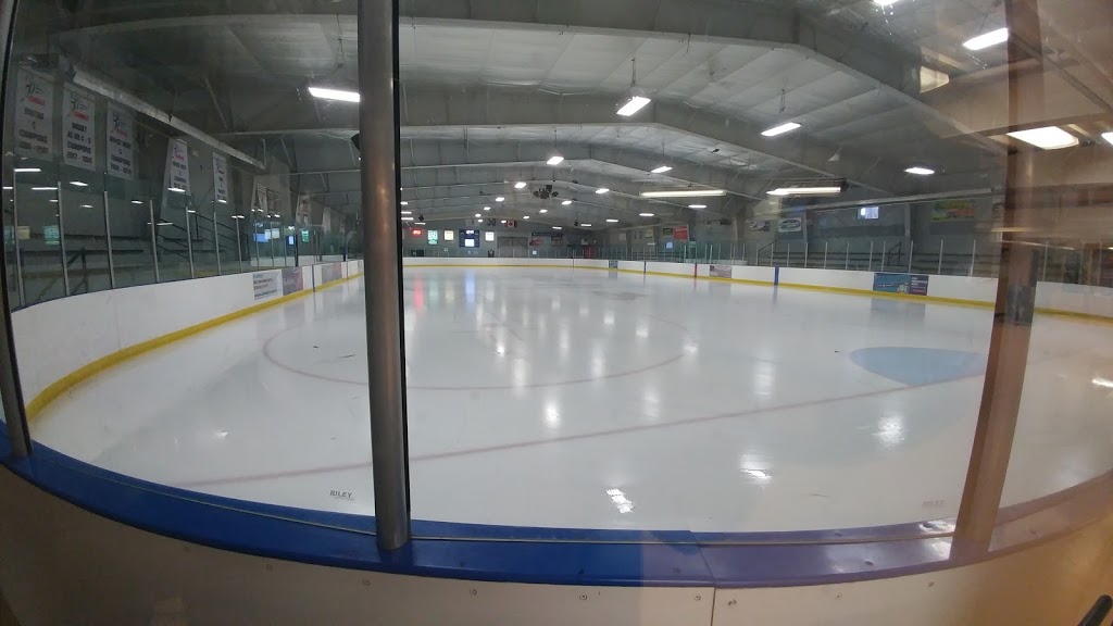 Burford Arena | 14 Potter Dr, Burford, ON N0E 1A0, Canada | Phone: (519) 449-5611