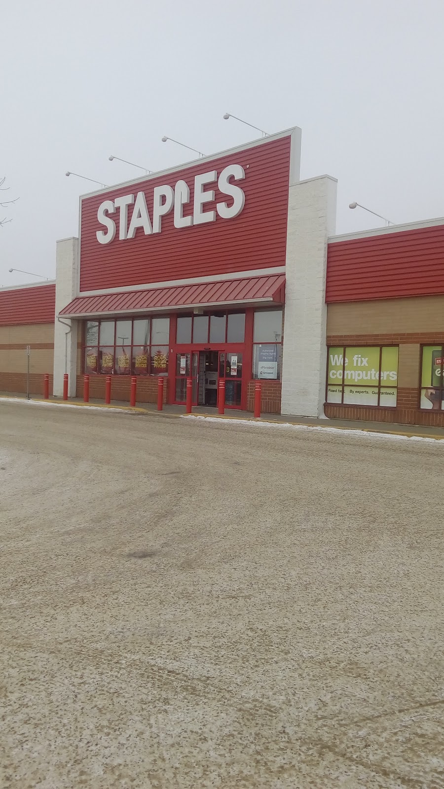 Staples | 70 McLeod Ave Unit 142, Spruce Grove, AB T7X 3C7, Canada | Phone: (780) 960-5760