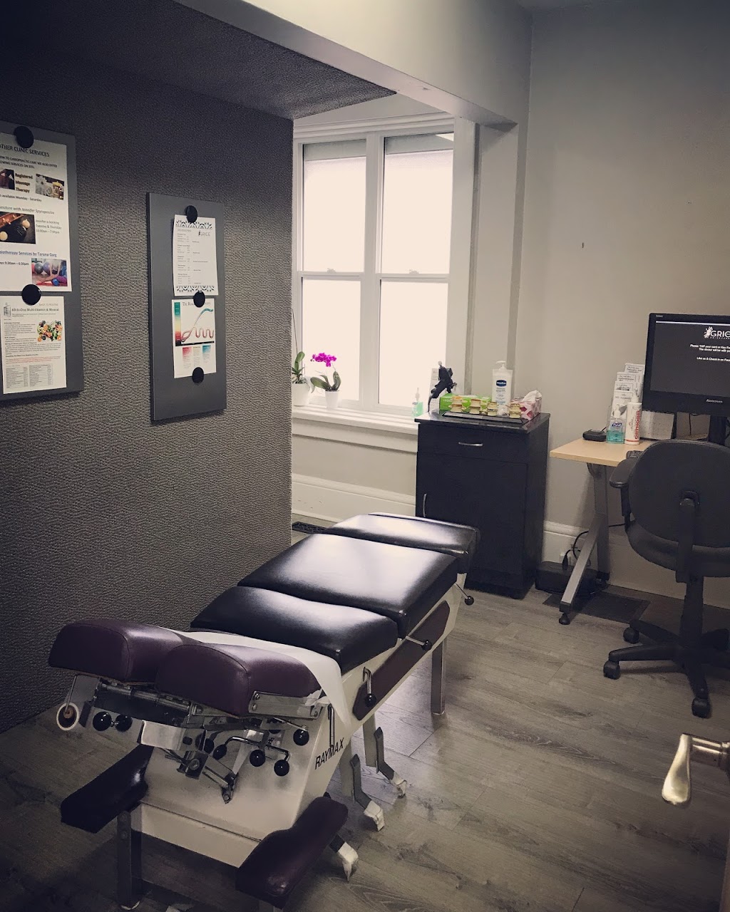 Grice Chiropractic | 2297 Weston Rd, York, ON M9N 1Z7, Canada | Phone: (416) 247-0653