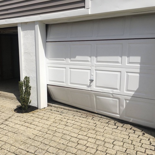 Coquitlam Garage Door Repair Team | 3333 Hastings St, Port Coquitlam, BC V3B 4M8, Canada | Phone: (604) 373-9915