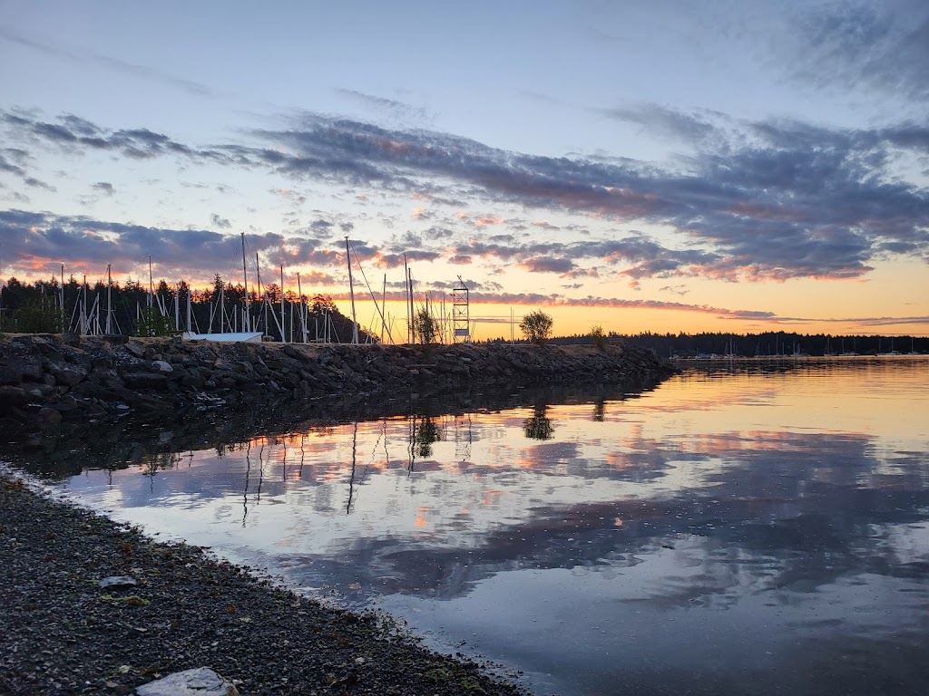 Nanaimo Yacht Club Marina | 400 Newcastle Ave, Nanaimo, BC V9S 1C7, Canada | Phone: (250) 754-7011