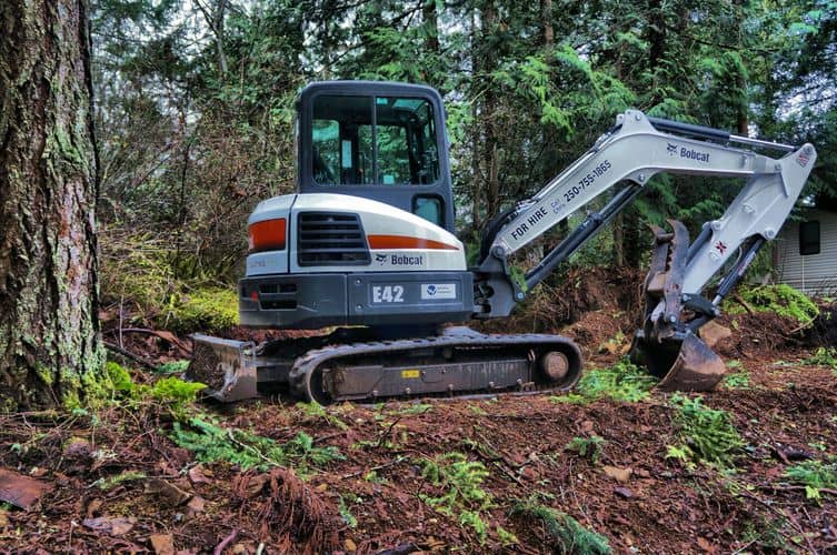 Island Efficient Excavating | 421 Ninth St, Nanaimo, BC V9R 4J5, Canada | Phone: (250) 755-1865