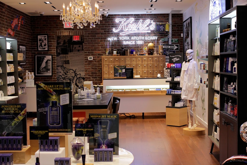 Kiehls | 17600 Yonge St EE22, Newmarket, ON L3Y 4Z1, Canada | Phone: (905) 853-6670