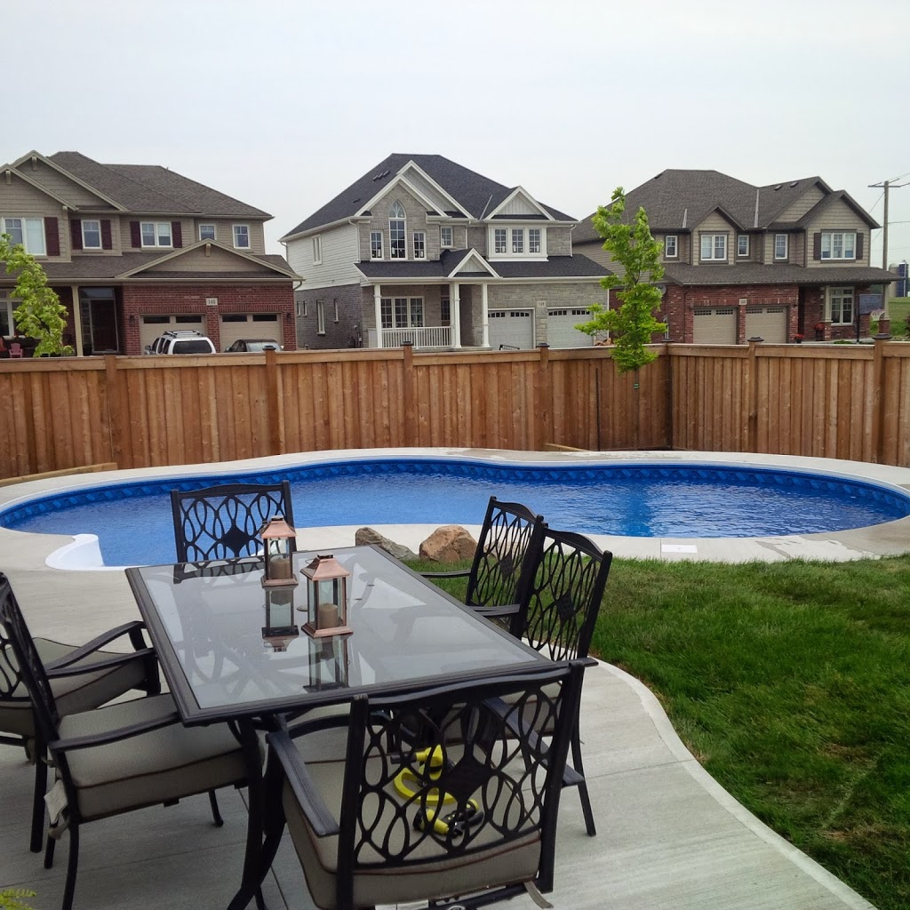 Custom Pool and Spa | 404 Erie St, Stratford, ON N5A 2N4, Canada | Phone: (519) 273-0976