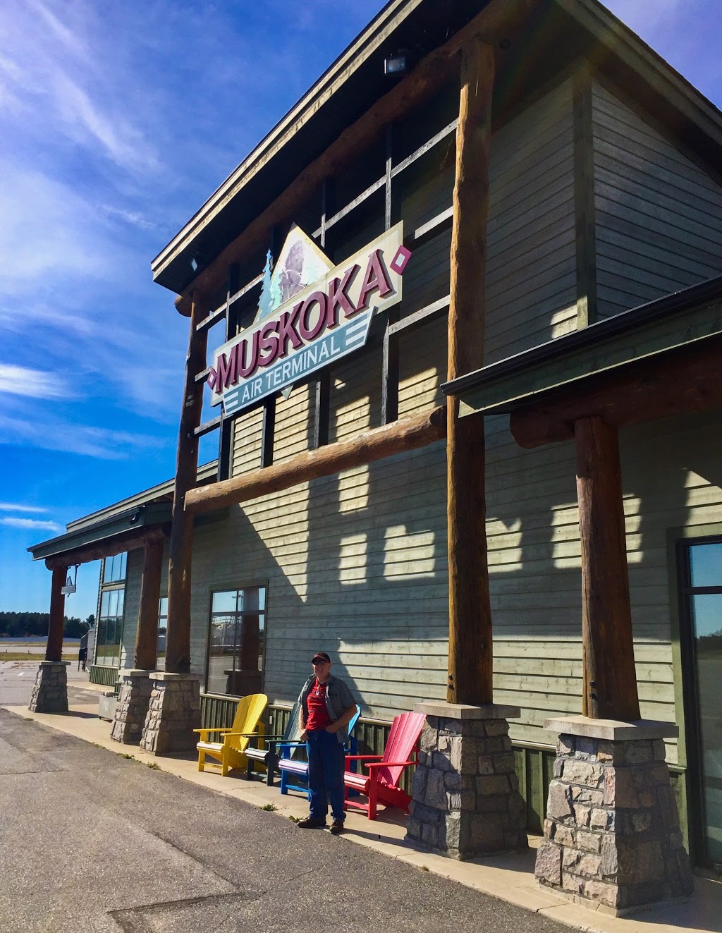 Muskoka Airport (YQA) | 1011 Airport Rd, Gravenhurst, ON P1P 1R1, Canada | Phone: (705) 687-2194