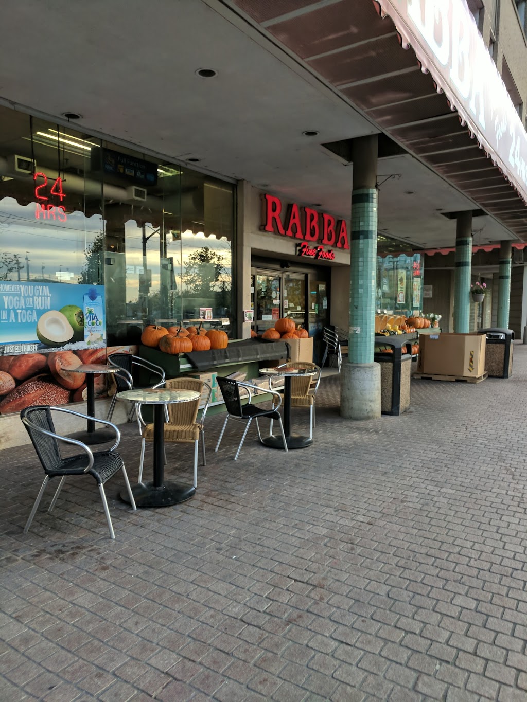 Rabba Fine Foods | 252 Queens Quay W, Toronto, ON M5J 1B5, Canada | Phone: (416) 260-8869