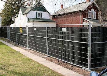 Impact Fence Rentals Inc | 3182 Orlando Dr #1, Mississauga, ON L4V 1R5, Canada | Phone: (905) 612-1111