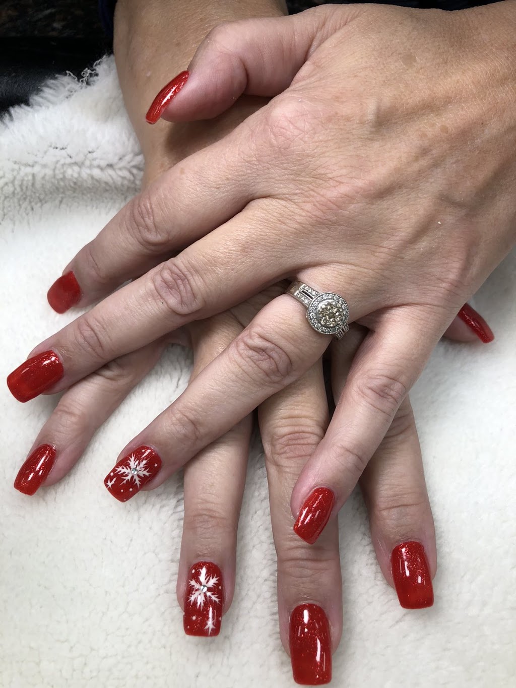 Regal Nails, Salon & Spa | 175 Murphy Rd, Orillia, ON L3V 0B5, Canada | Phone: (705) 325-6668